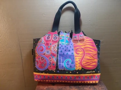 Brand: Laurel Burch / Style Tote Bag